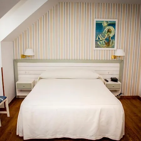 H Isabel - Suárez Inclán 38 Hotel 2*